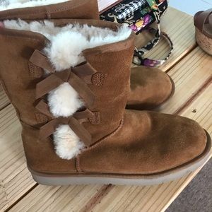 Kookaburra by UGG boots